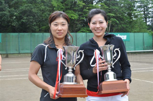 女子ダブルス優勝