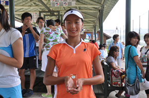 18才以下女子シングルス優勝