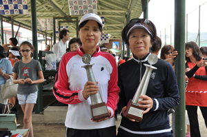 55才以上女子ダブルス優勝