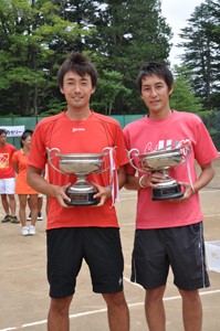 男子ダブルス優勝