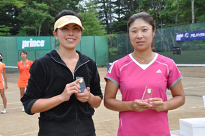 女子ダブルス準優勝