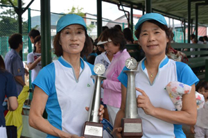 55才以上女子ダブルス優勝