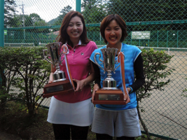 女子ダブルス優勝　市川/内田組