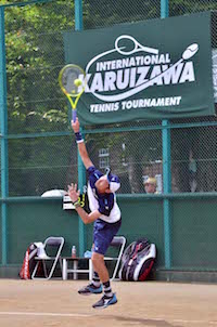 男子シングルス優勝　野邊地　隼人選手のプレー