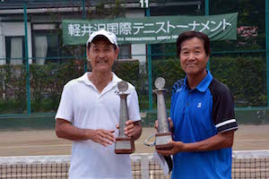 55才以上男子ダブルス優勝　倉島/井上組