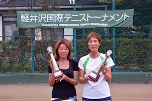 70才以上女子ダブルス優勝　中島/関谷組