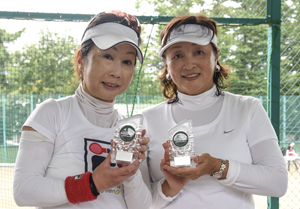 60才以上女子ダブルス準優勝　井上/石丸組