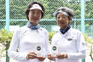 65才以上女子ダブルス準優勝　楠木/藤田組