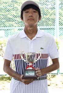 男子シングルス14才以下優勝　澁谷　拓希選手