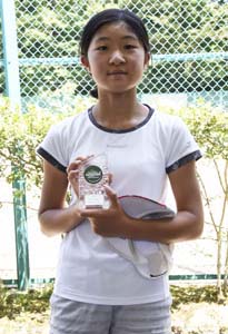 女子シングルス14才以下 準優勝　毛利　夏子選手