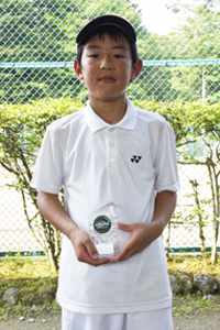 男子シングルス14歳以下準優勝　田中　克征選手