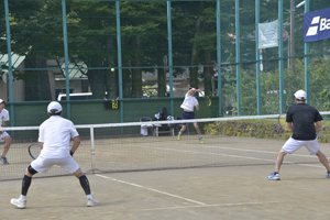 男子ダブルス決勝　田中選手のフォアハンド