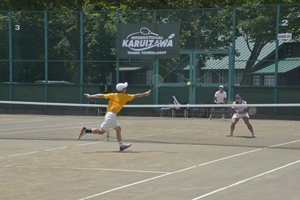 混合ダブルス決勝　西澤選手のポーチ